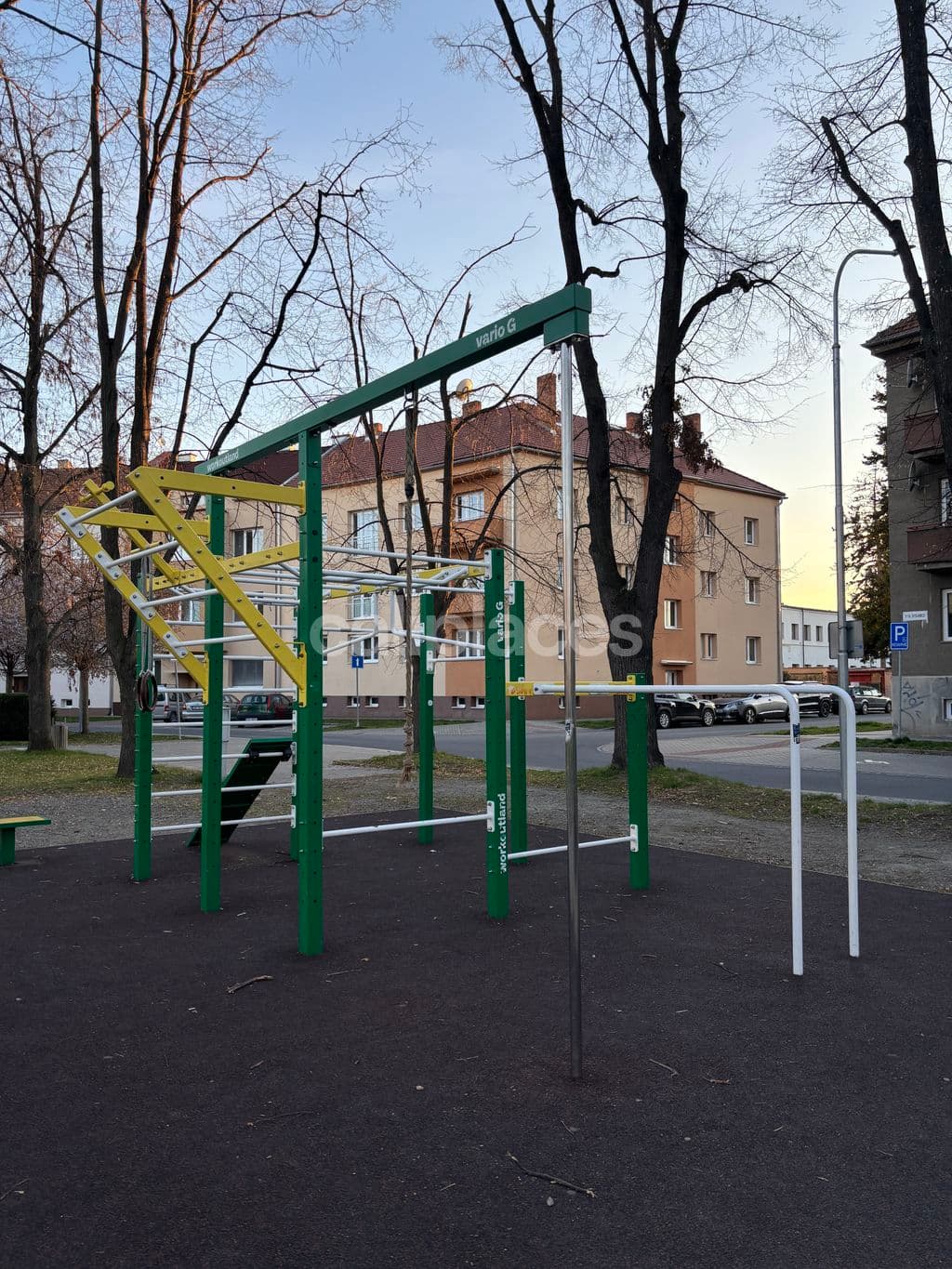 CaliPark Ruďák calisthenics park