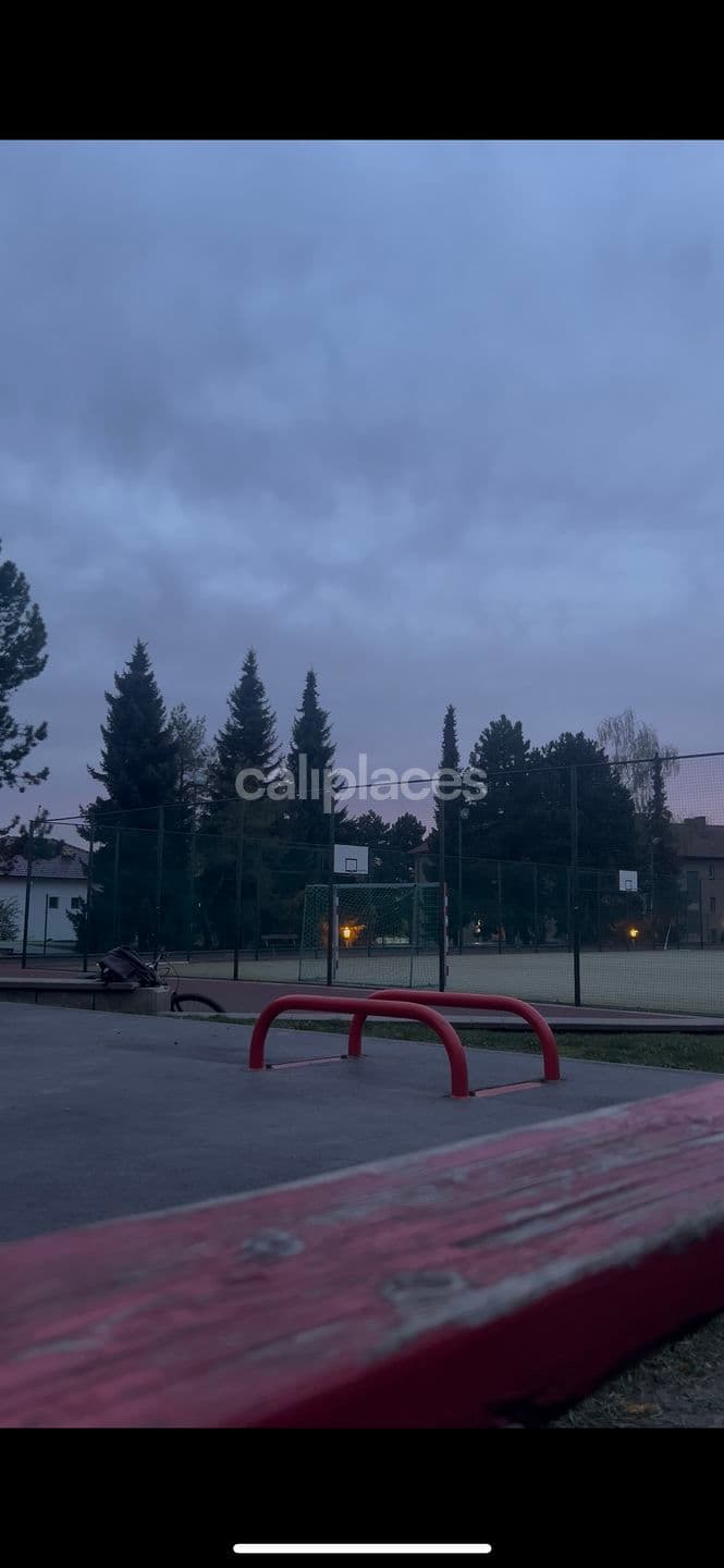 Photo 3 of Street-workoutový park RVL13 - Klecany (V Boleslavce)