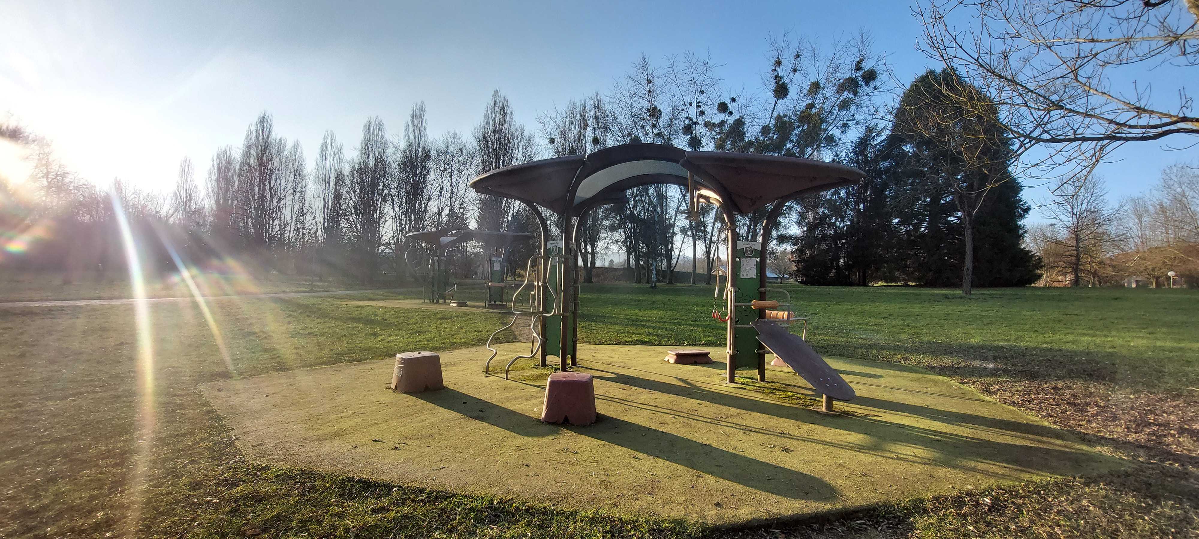 Photo 2 of Bodyweight gym - Laneuveville-devant-Nancy - Calisthenics workout