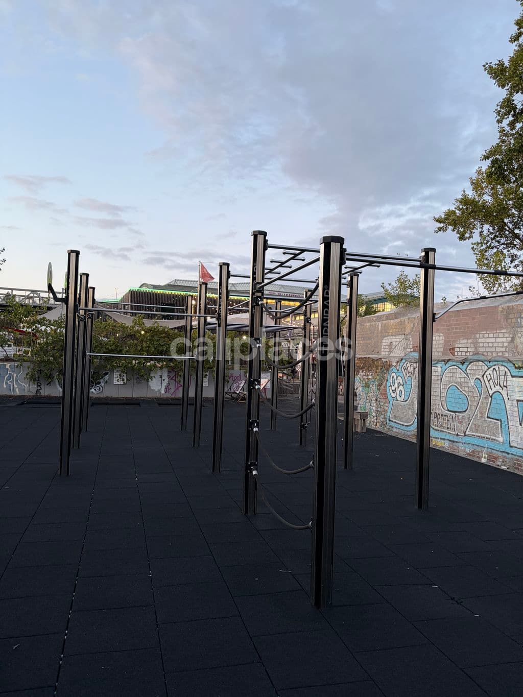 Photo 2 of Calisthenics Park Gleisdreieck