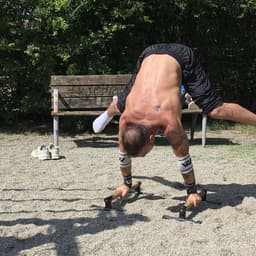 Photo of Joseph, calisthenics coach