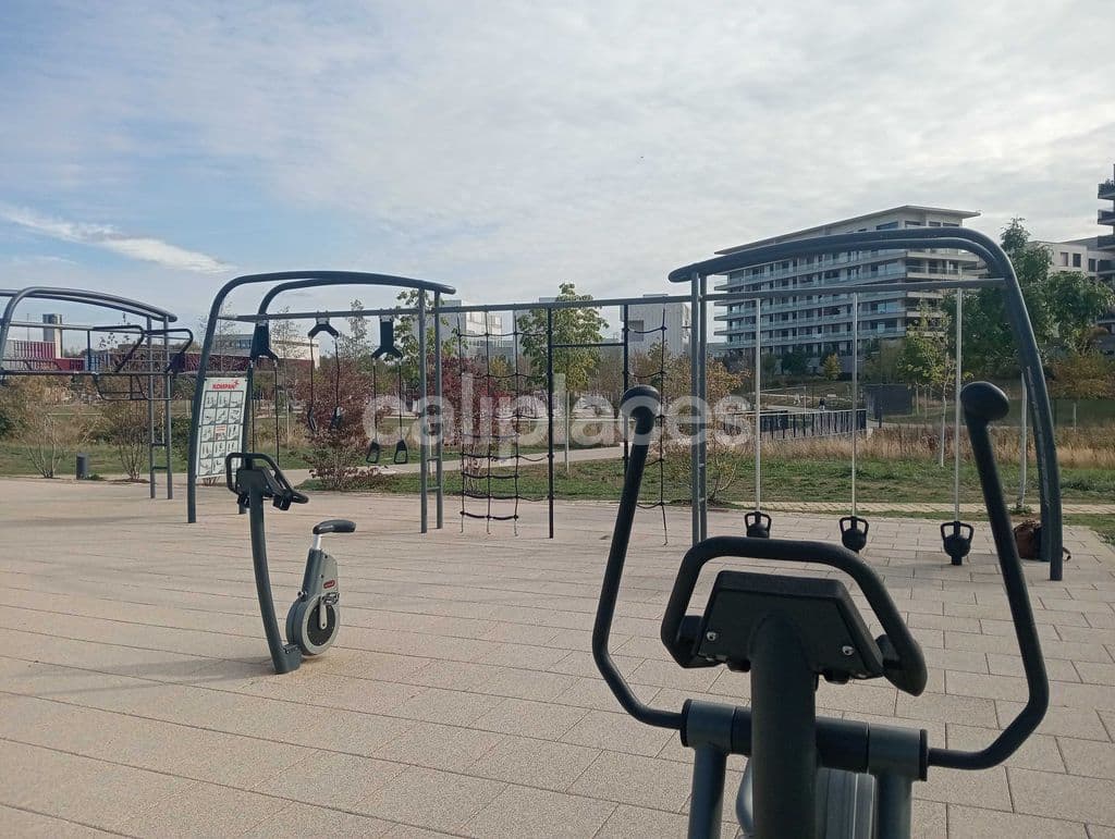 Photo 3 of Parc de Gasperich, calisthenics