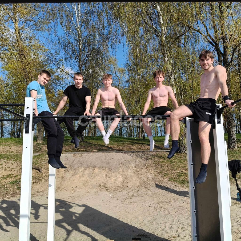 Park Strojnego calisthenics park
