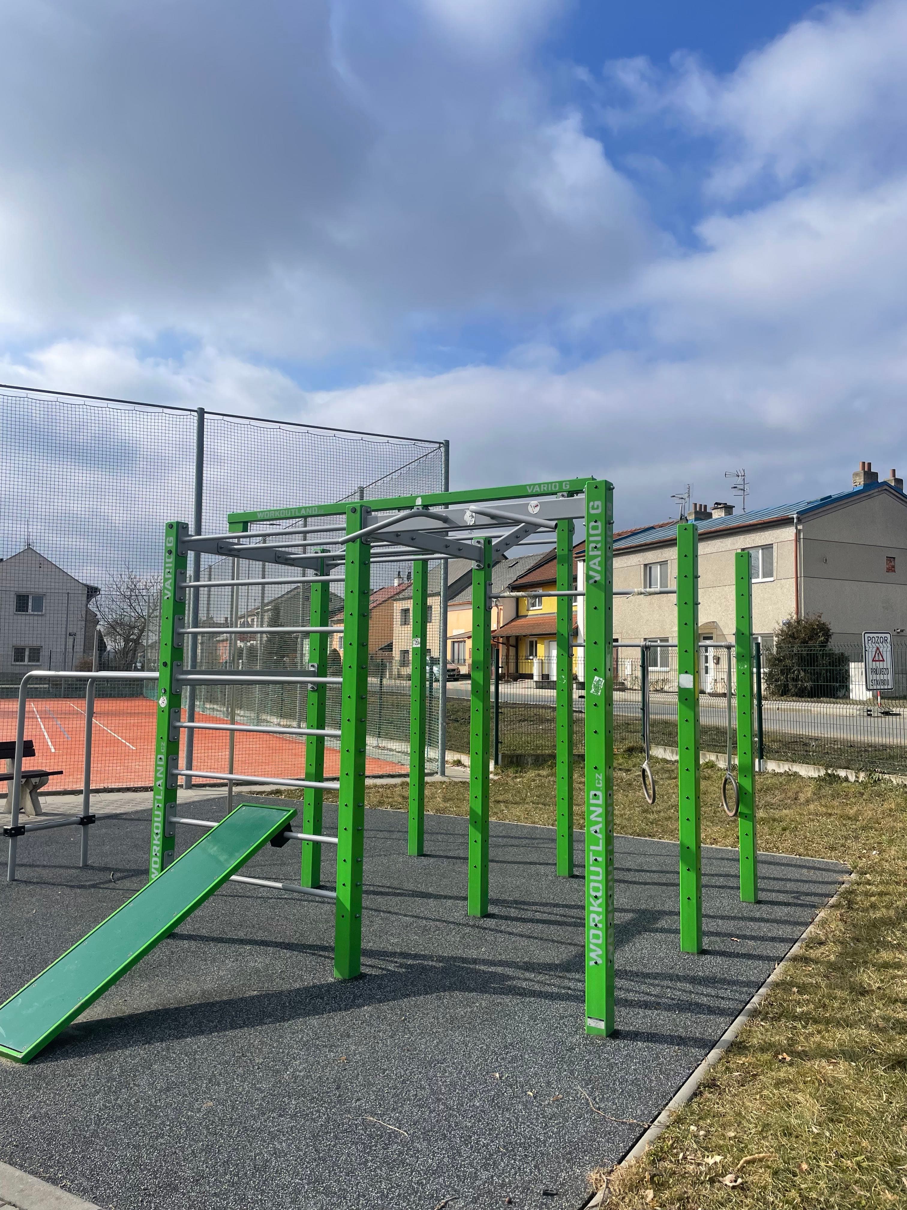 Photo 3 of Street Workout Park - WORKOUTLAND